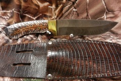 Damascus Steel with Russian Spruce Cone (Light)